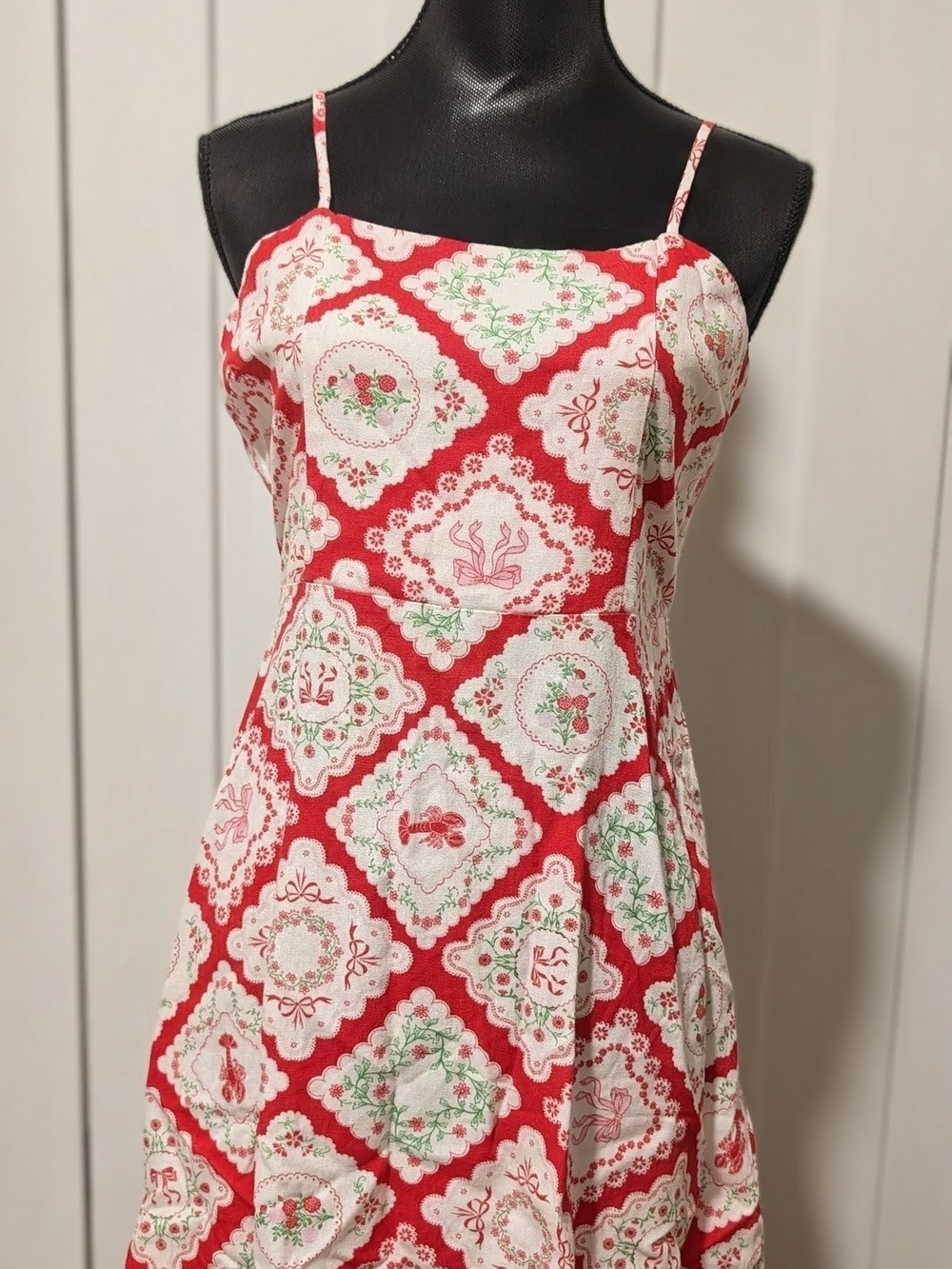 Monteau Red and White Floral Linen Blend Sundress